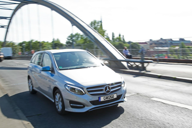 Seit Sommer 2016 bietet "car2go" auch Mercedes-Modelle an.