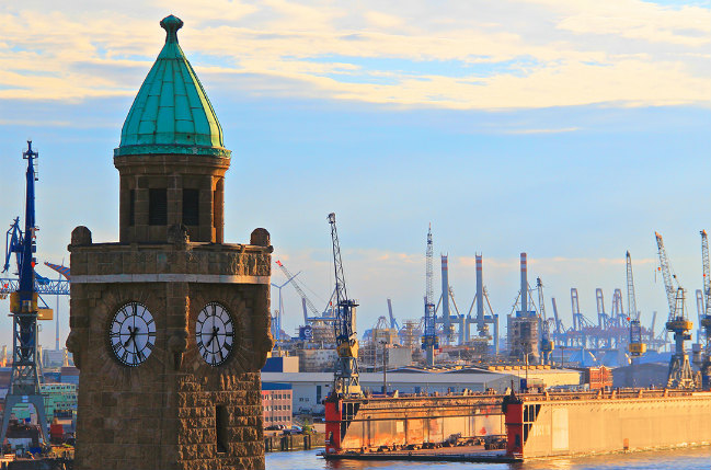 Hamburg Landungsbrücken