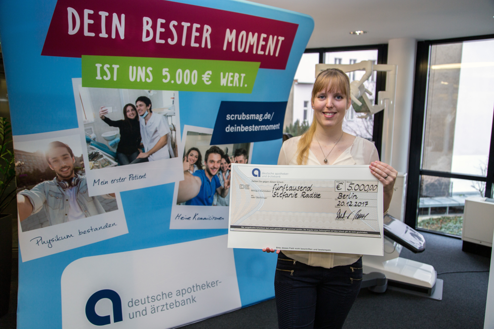 Die angehende Zahnärztin Stefanie Radtke erhielt den Hauptgewinn. Mit über 90.000 Likes lag sie weit vor ihrer Konkurrenz.